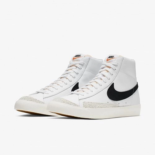 Outlet Чоловічі кросівки Nike Blazer Mid 77 Vintage Black BQ6806-100_image_4
