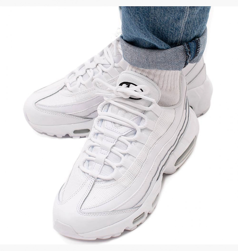 Outlet Кросівки жіночі Nike Air Max 95 Essential CK7070-100_image_4