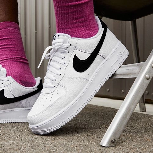 Outlet Чоловічі кросівки Nike Air Force 1'07 CT2302-100_image_7