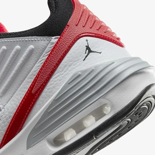 Outlet Чоловічі кросівки Nike Jordan Max Aura 5 DZ4353-101_image_4