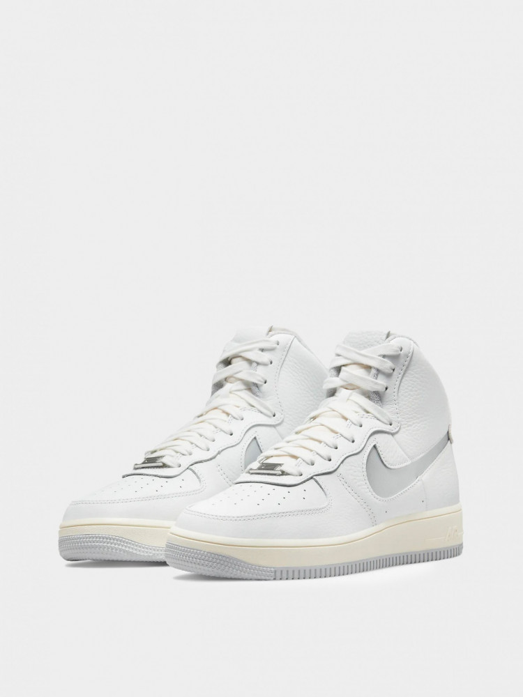Outlet Кросівки жіночі Nike Air Force 1 High Sculpt DC3590-101