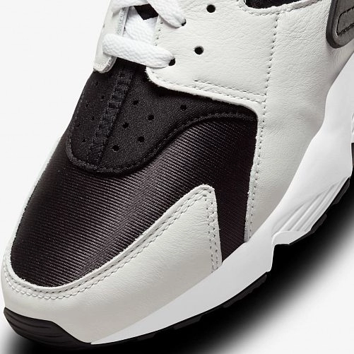 Outlet Кроссовки мужские Nike Air Huarache DD1068-001_image_6