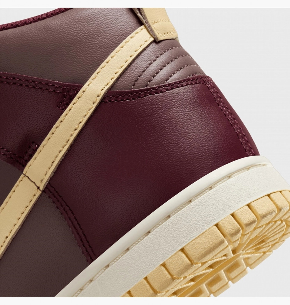 Outlet КРОССОВКИ NIKE W DUNK HIGH DD1869-202_image_3