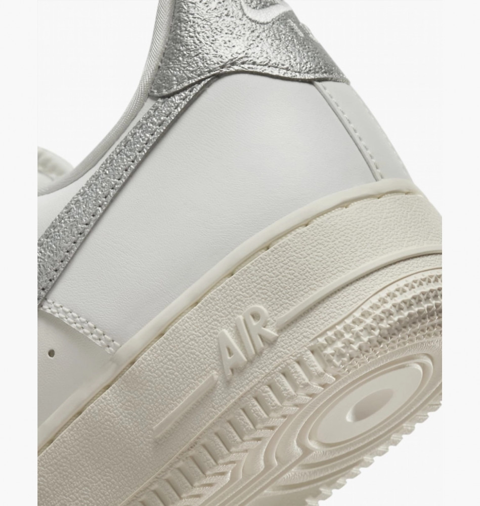 Outlet Кроссовки Nike Air Force 1 07 White Dq7569-100_image_5