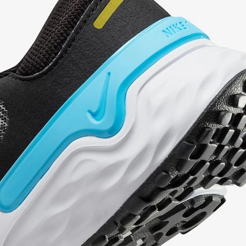 Outlet Кросівки жіночі Nike Renew Run 4 DR2682-005_image_3