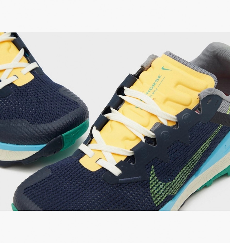Outlet Кросівки жіночі Nike React Wildhorse 8 DR2689-400_image_4