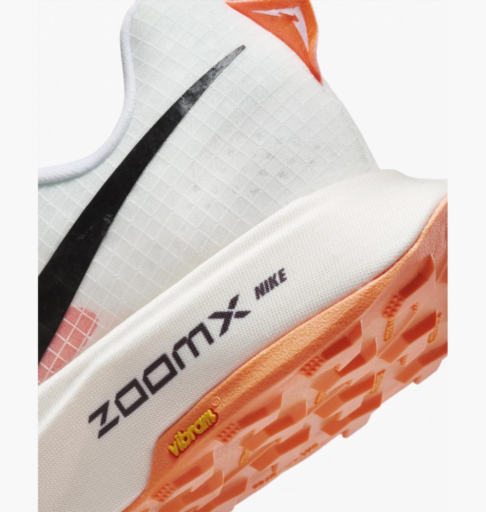 Outlet Кросівки Nike Ultrafly Trail Running DZ0489-100_image_7