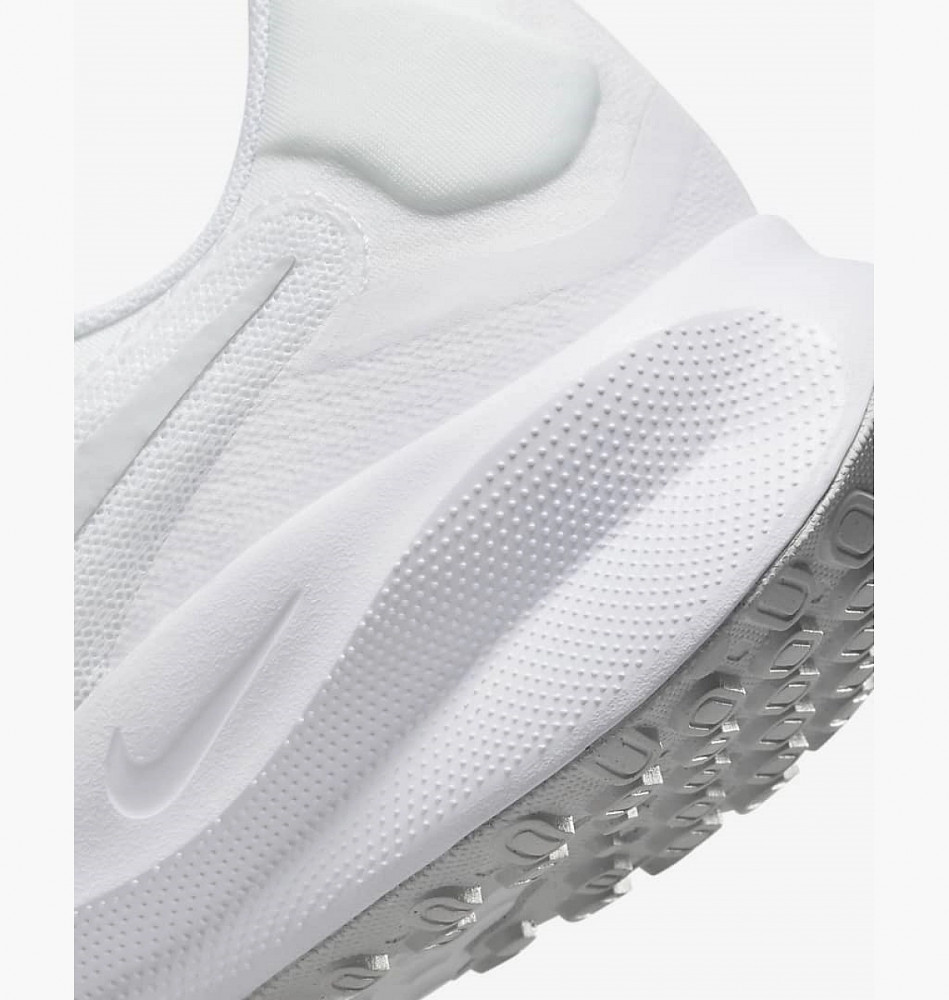 Outlet Кросівки чоловічі Nike Revolution 7 FB2207-100_image_5