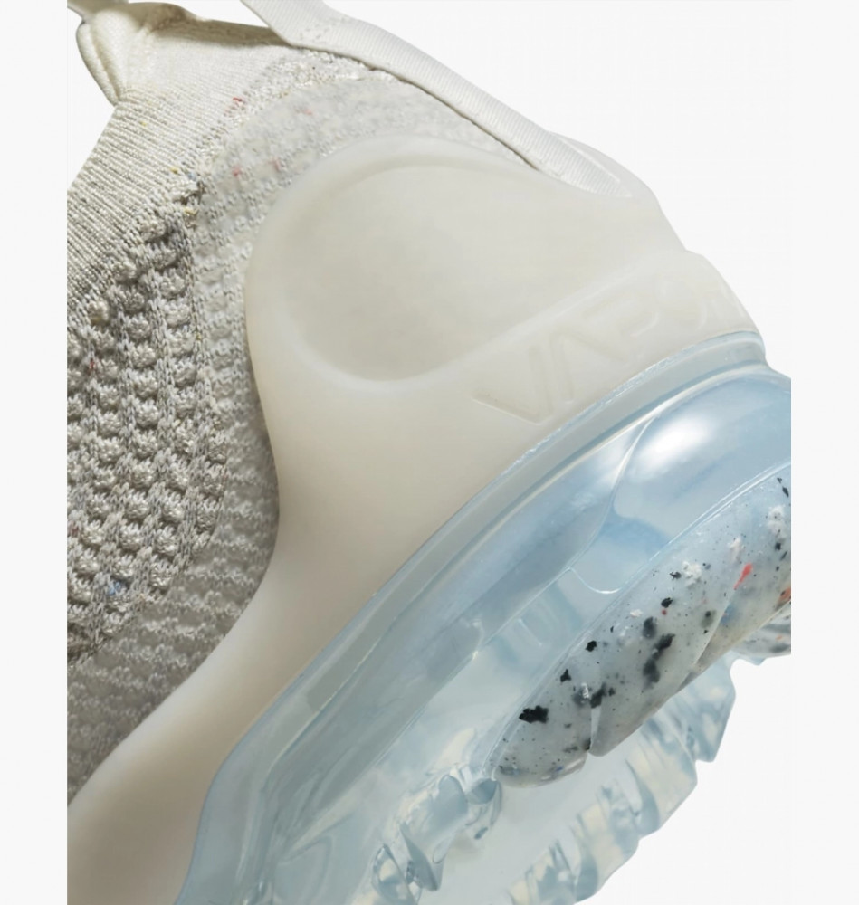 Outlet Жіночі кросівки Nike W Air Vapormax 2021 Fk DJ9975-001_image_4