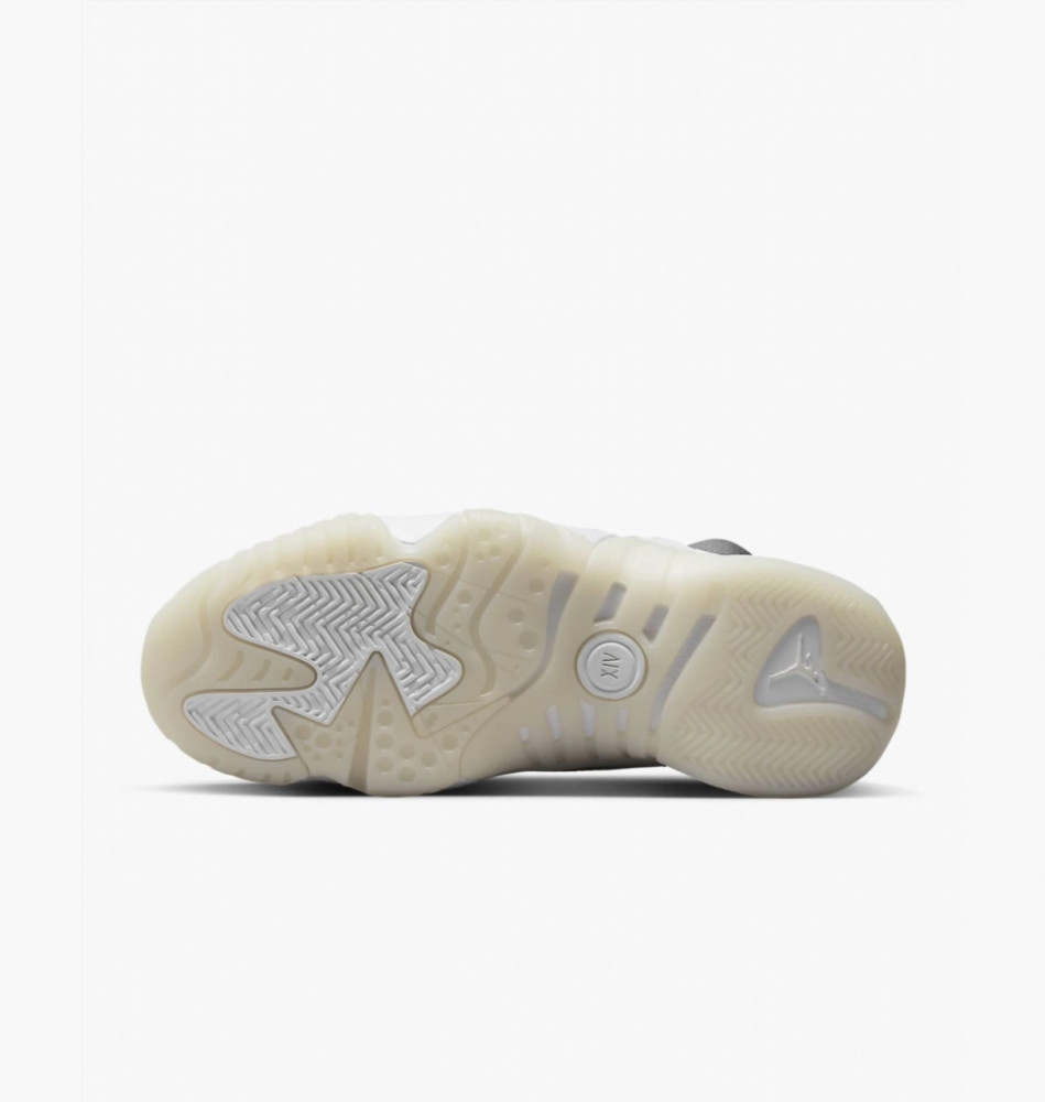 Outlet Кросівки Jordan Jumpman Two Trey DR9631-002_image_3
