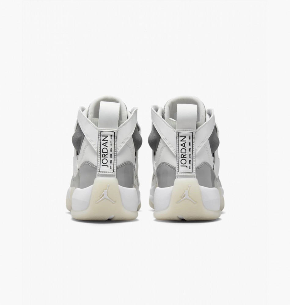 Outlet Кросівки Jordan Jumpman Two Trey DR9631-002_image_4