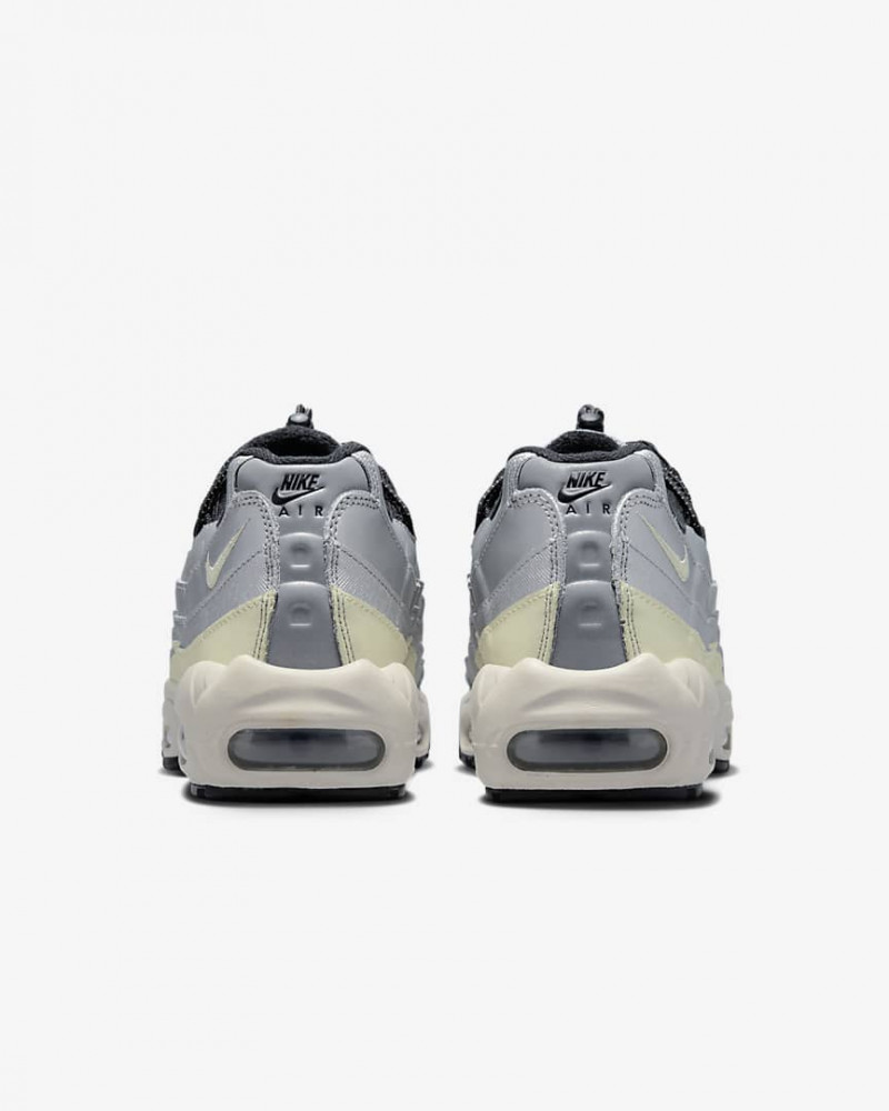 Outlet Кросівки Nike Air Max 95 FD0798-001_image_3