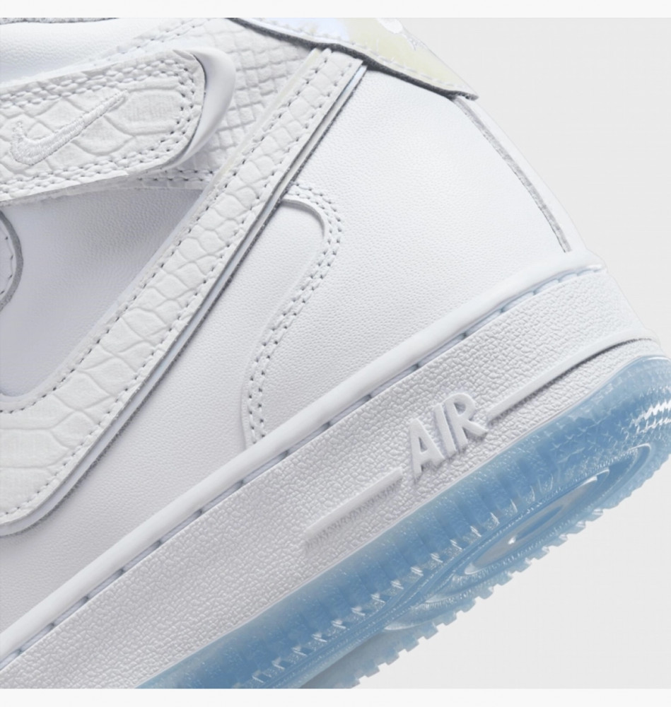 Outlet Кросівки Nike Wmns Air Force 1 Mid Yod FN4274-100_image_3