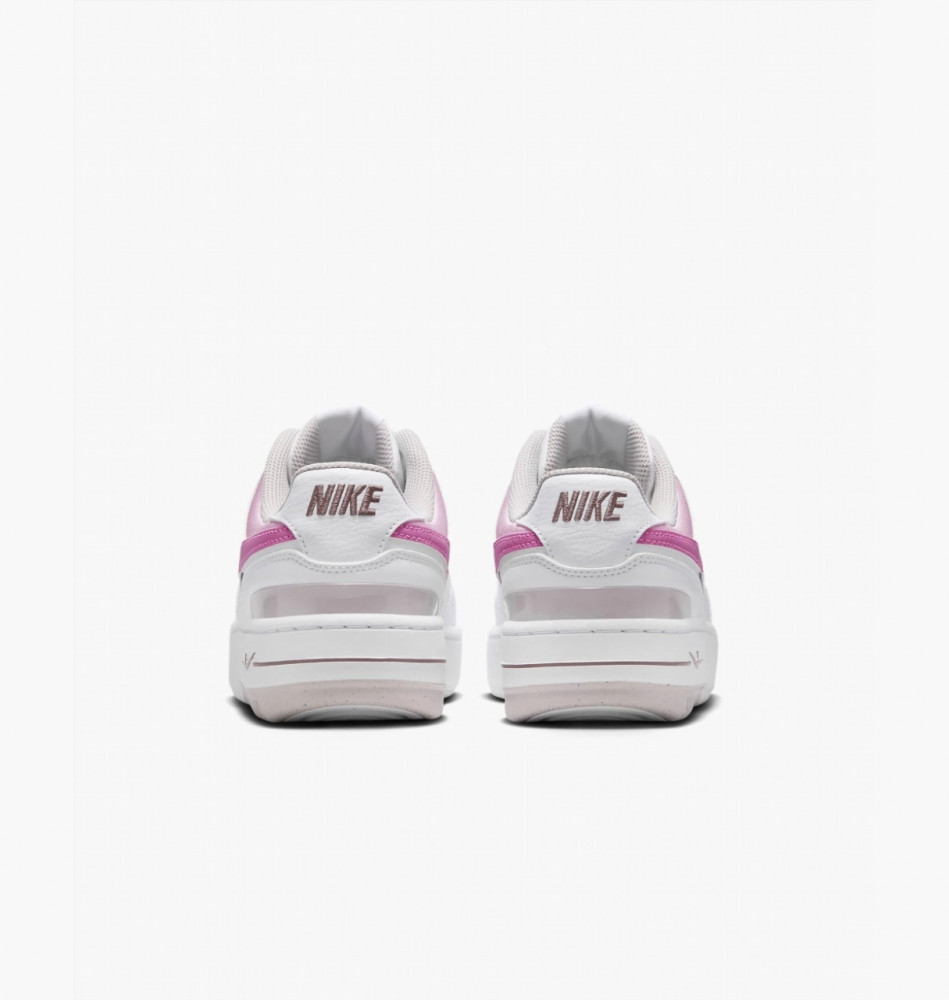 Outlet Кросівки жіночі Nike Gamma Force FZ3613-100_image_3