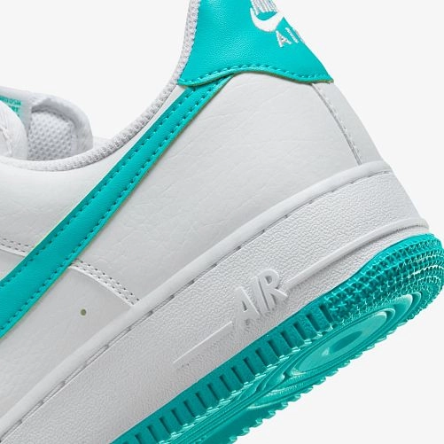 Outlet Кросівки Nike Air Force 1 DV3808-107_image_4
