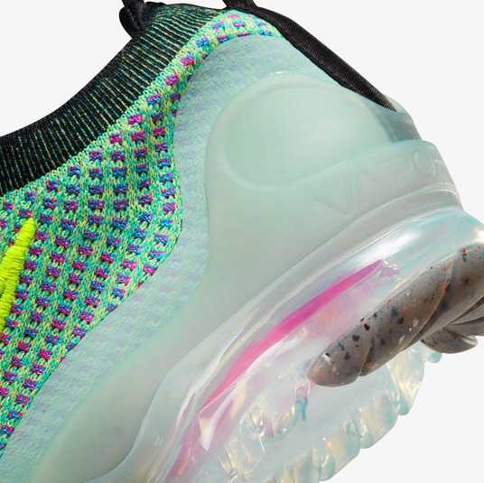 Outlet Кросівки Nike Air Vapormax 2021 Flyknit DX3367-700_image_3