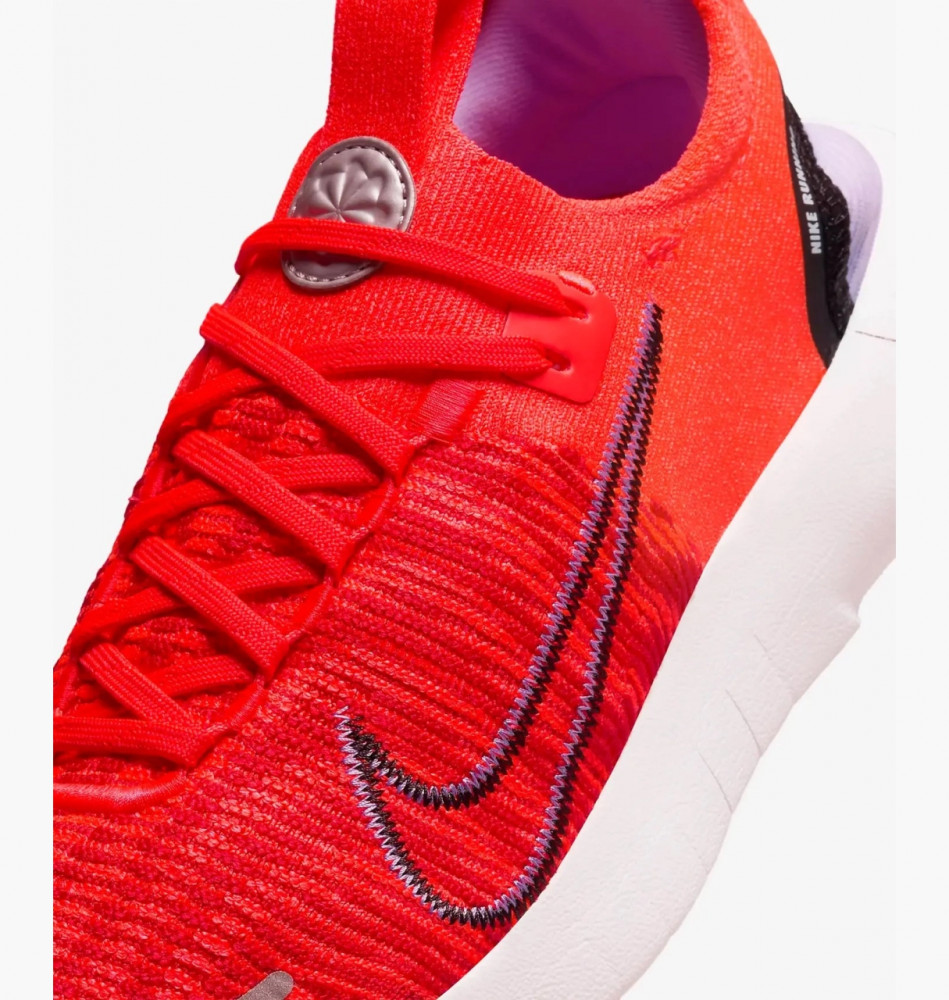 Outlet Кросівки Nike Free Run Nn DX6482-601
