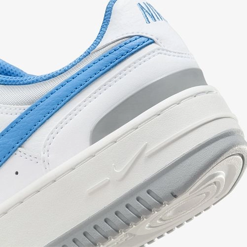Outlet Жіночі кросівки Nike Gamma Force DX9176-108_image_4