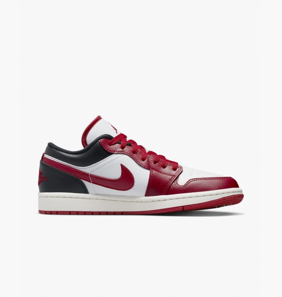 Outlet Кросівки жіночі Nike Air Jordan 1Low DC0774-160