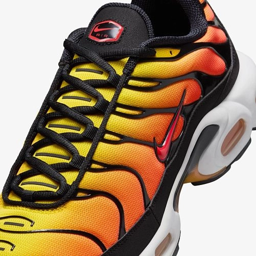 Outlet Кросівки чоловічі Nike Air Max Plus 2024 HF0552-001_image_4