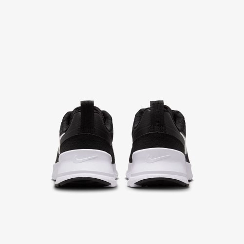 Outlet Кросівки жіночі Nike Air Max Nuaxis HF1233-001_image_7