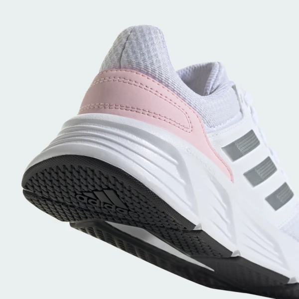 Outlet Кросівки Adidas Galaxy 6 IE8150_image_5